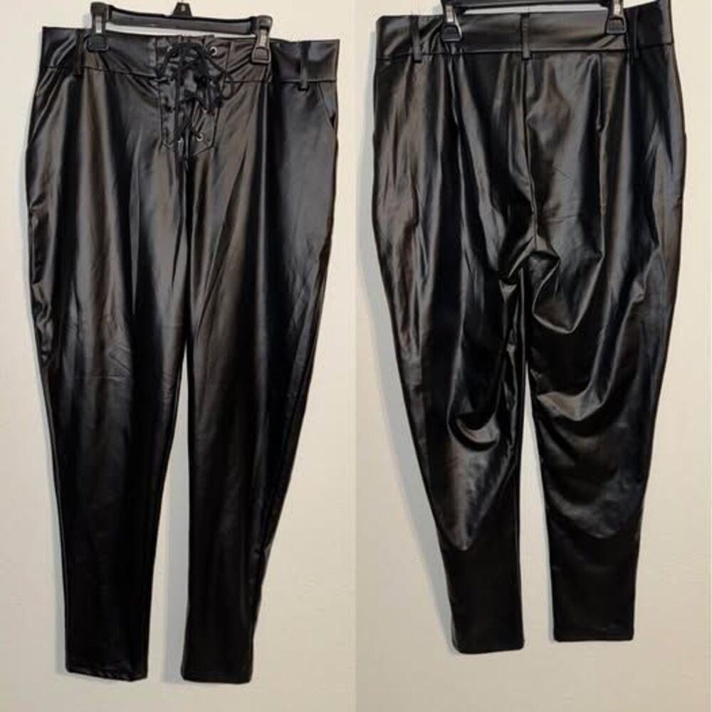 Black Faux Leather Lace-Up Front Pants Size